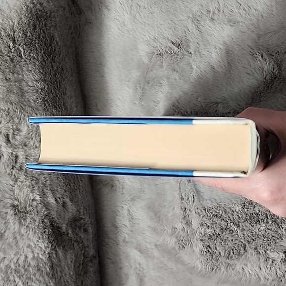 New‎ York to Dallas by JD Robb Hardback Book - Picture 8 of 14